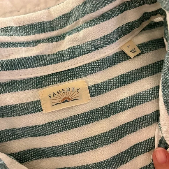 Faherty Laguna Linen relaxed blouse green white stripe L - Picture 3 of 11